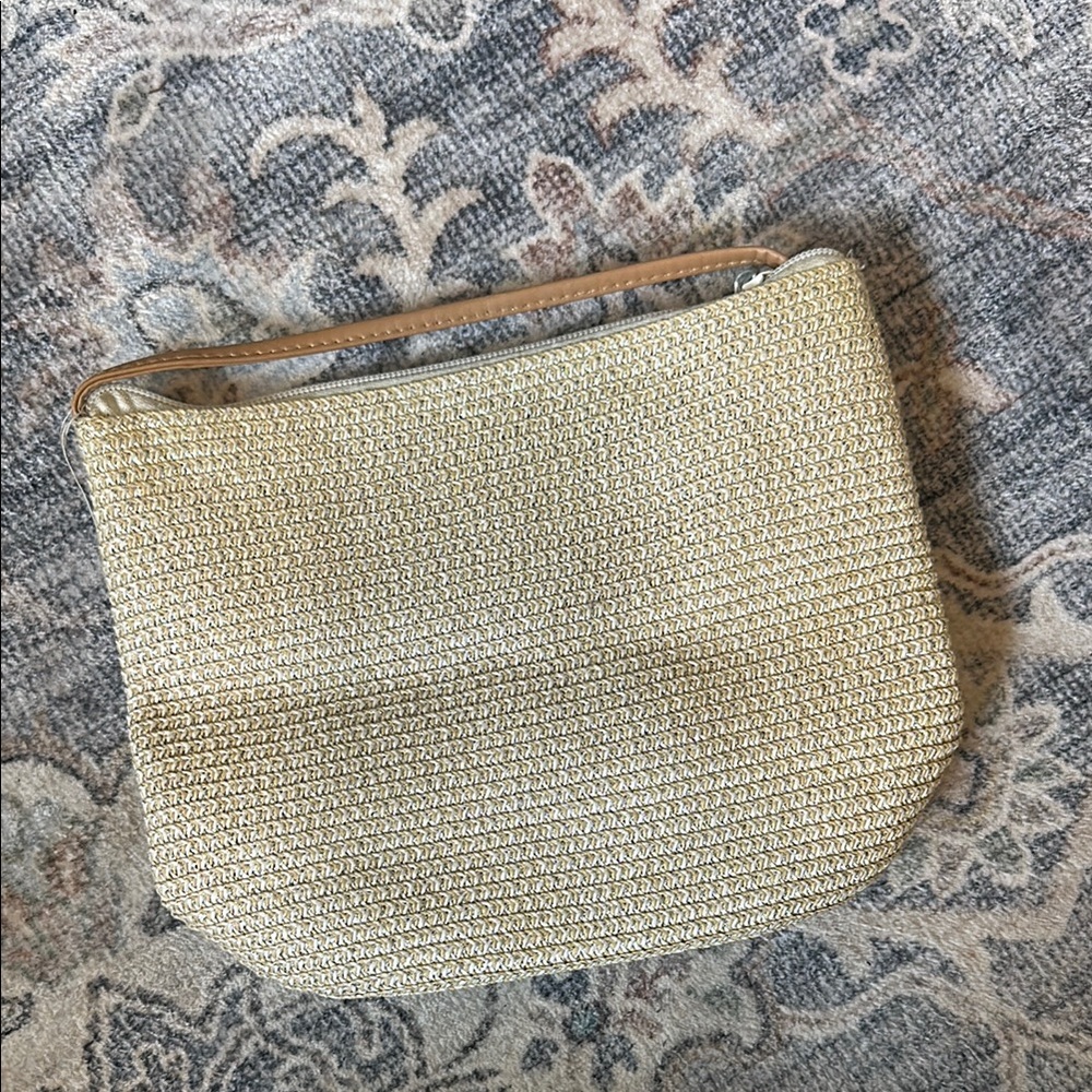 Elegant Cream Woven Handbag